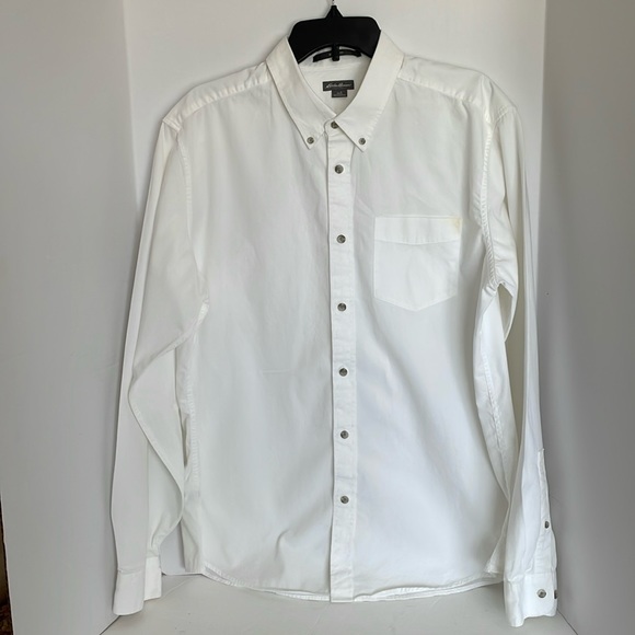 Eddie Bauer long sleeve white button down relaxed fit  shirt Men’s size L - Picture 1 of 15